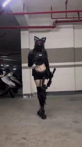 和黑丝大长腿骚逼做爱